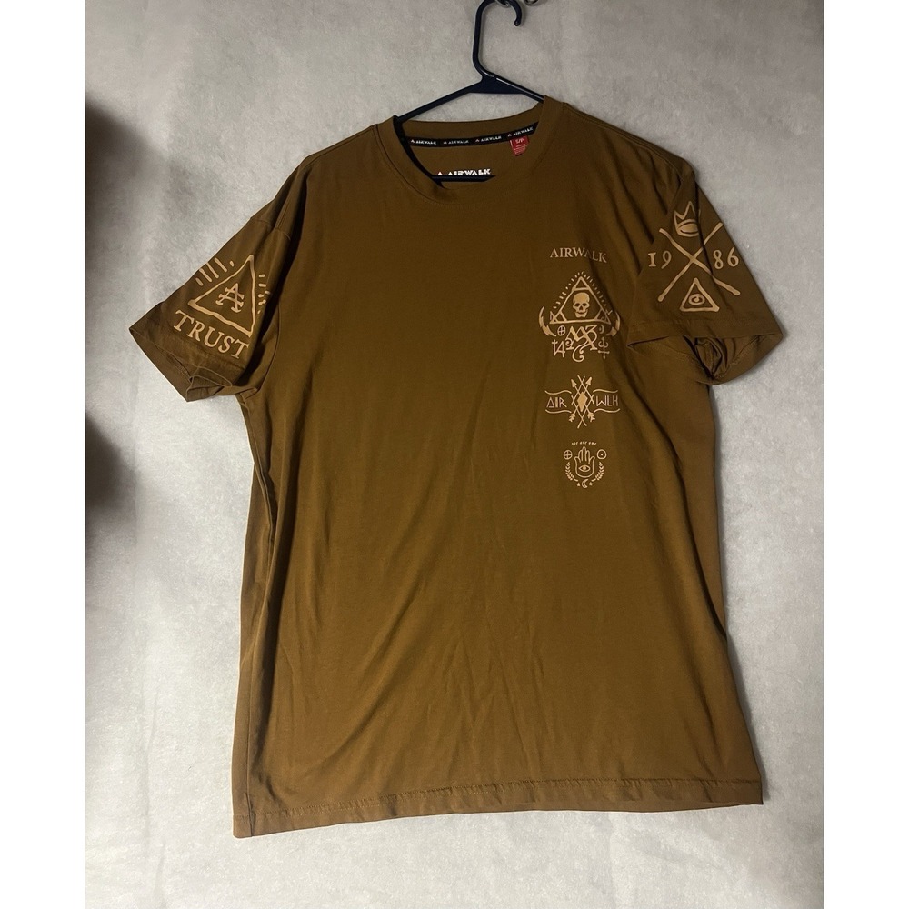 Airwalk Men's Graphic Shirt Bronze Brown Occult Skull Trust Sleeve Size Small